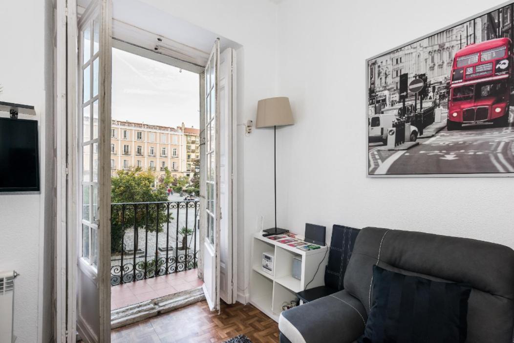 M&F Apartaments Chueca Madrid Exterior foto