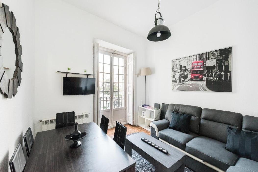 M&F Apartaments Chueca Madrid Exterior foto